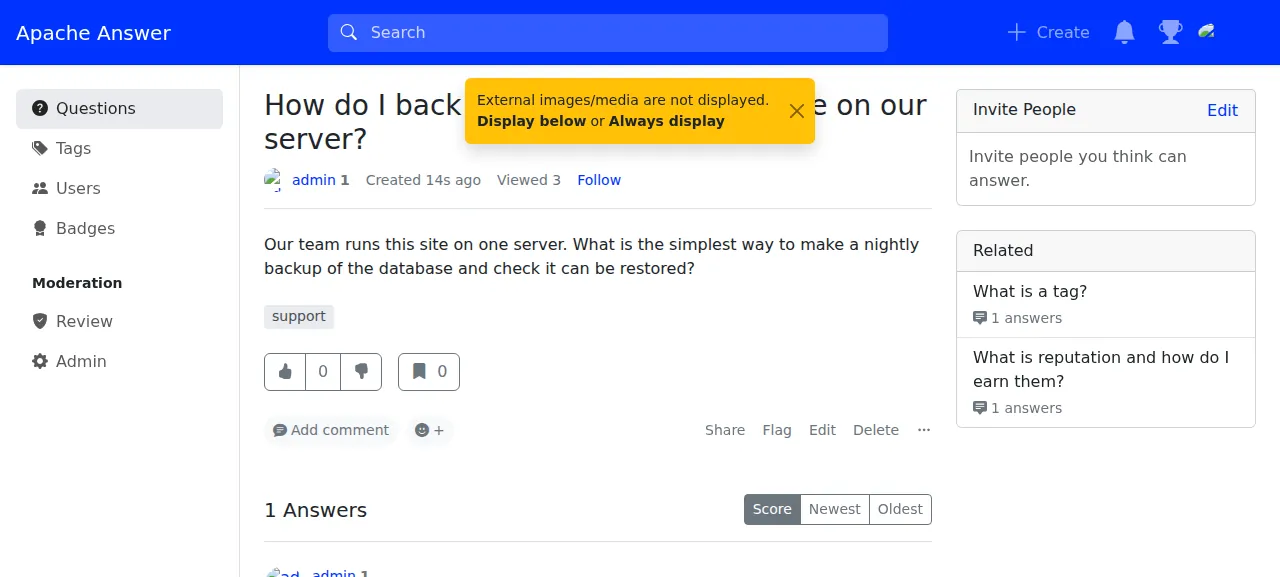 A new Apache Answer question about backing up the database, with one answer below it